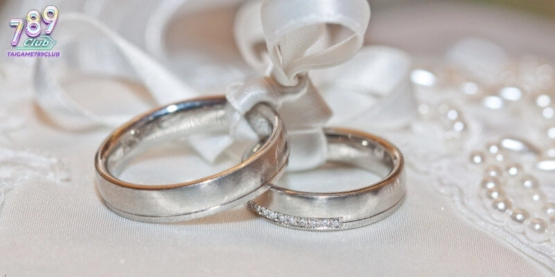 Hình dáng nhẫn là gợi ý quan trọng khi chọn số cược